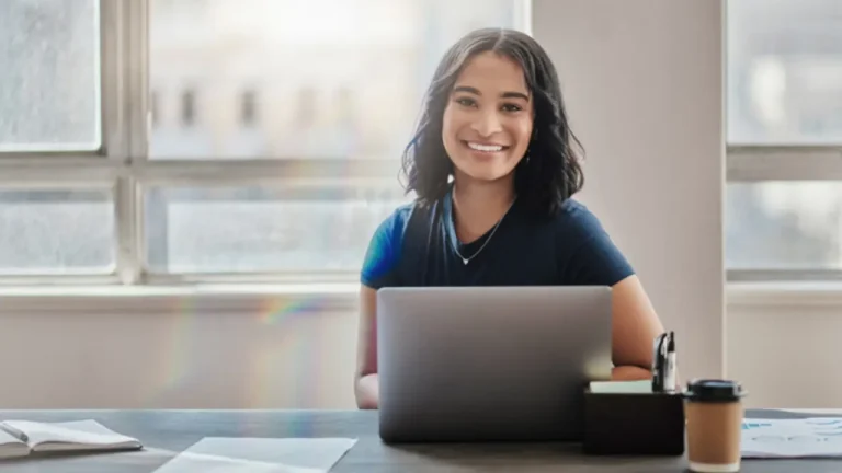 manager seeing how easy it is to automate expense categorization in Quickbooks