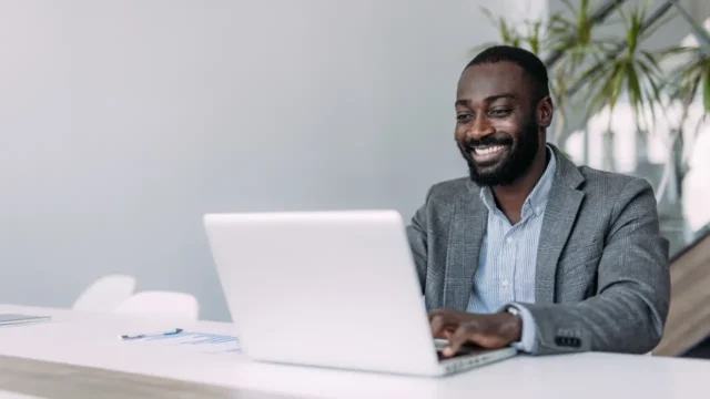 leader looking at best practices for issuing credit cards for employees