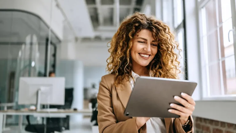 professional trying to choose the best purchase requisition software