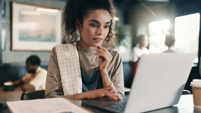 procurement leader looking at differences between all-in-one or best of breed technology options