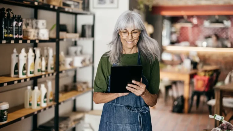 retail manager researching how to standardize purchasing across stores